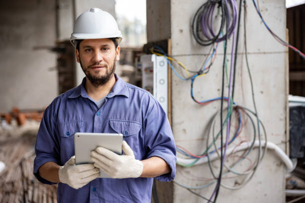 Best Affordable Emergency Electrician  in Lliams Bay, WI